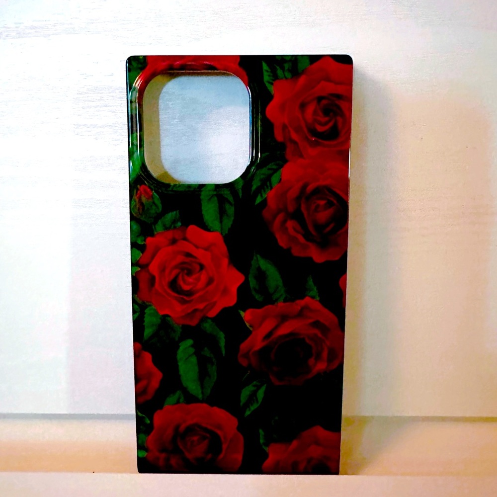 Rose Print iPhone 14 Pro Max Case + Magsafe